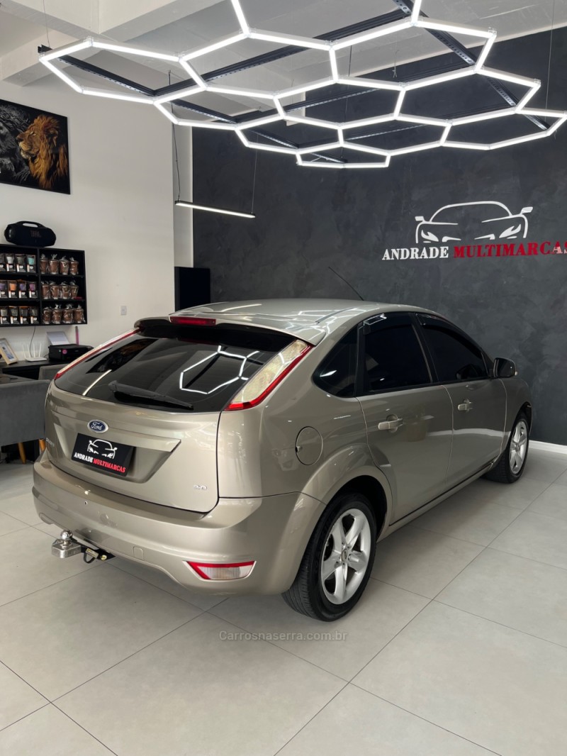 FOCUS 2.0 FC 16V GASOLINA 4P MANUAL - 2009 - CAXIAS DO SUL