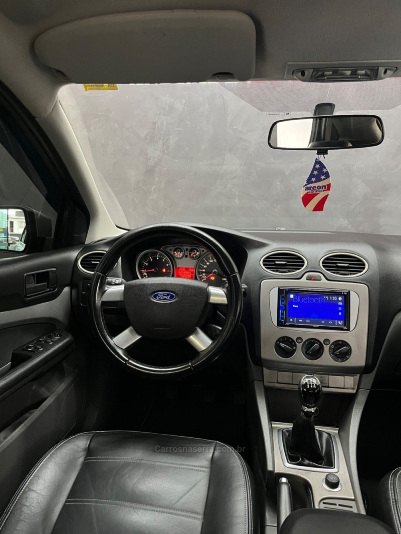 FOCUS 2.0 FC 16V GASOLINA 4P MANUAL - 2009 - CAXIAS DO SUL