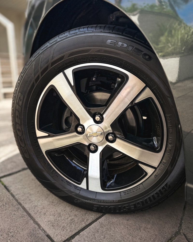 ONIX 1.4 MPFI LT 8V FLEX 4P MANUAL - 2019 - NOVO HAMBURGO