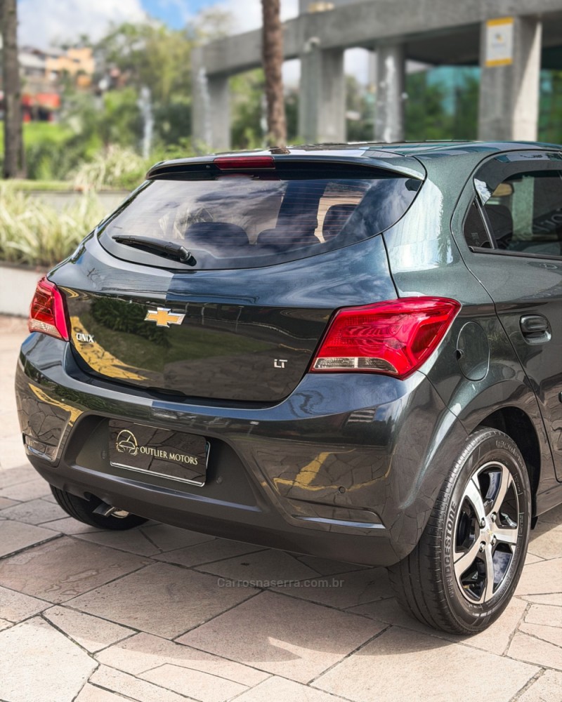 ONIX 1.4 MPFI LT 8V FLEX 4P MANUAL - 2019 - NOVO HAMBURGO