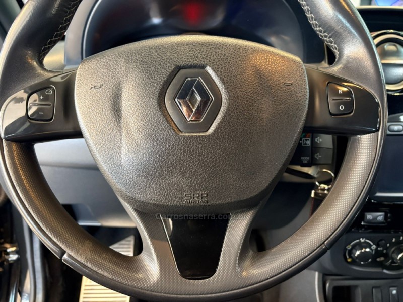 DUSTER 1.6 DYNAMIQUE 4X2 16V FLEX 4P AUTOMÁTICO - 2018 - CAMPO BOM