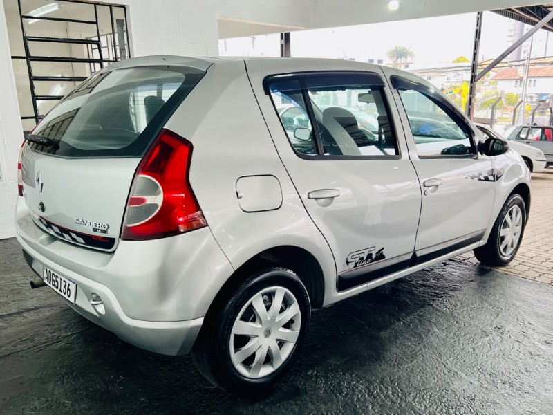 SANDERO 1.6 EXPRESSION 8V FLEX 4P MANUAL - 2009 - CAXIAS DO SUL