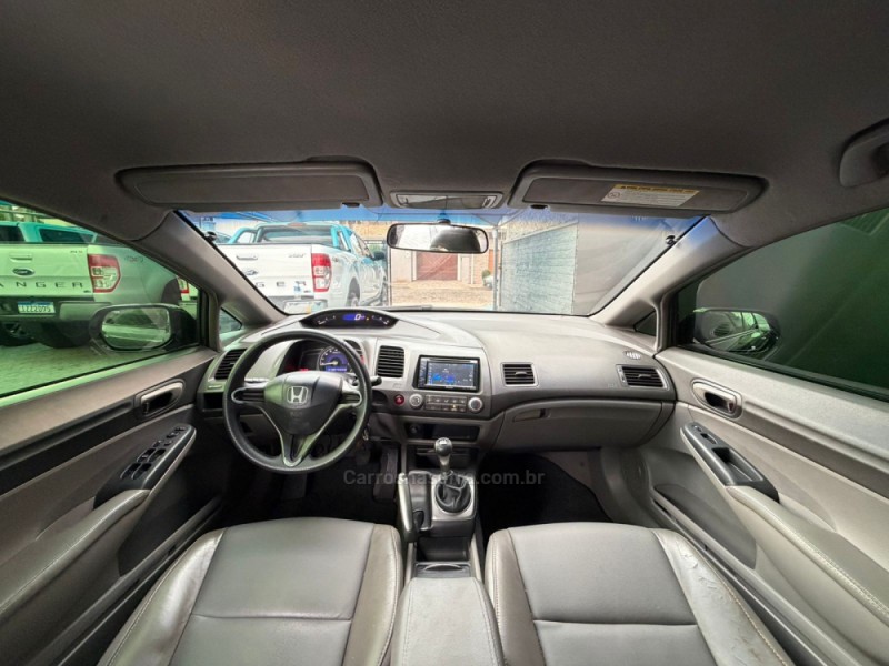 CIVIC 1.8 LXS 16V FLEX 4P MANUAL - 2008 - ESTâNCIA VELHA