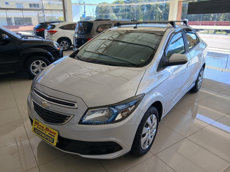 PRISMA 1.4 MPFI LT 8V FLEX 4P MANUAL - 2015 - NOVA PETRóPOLIS