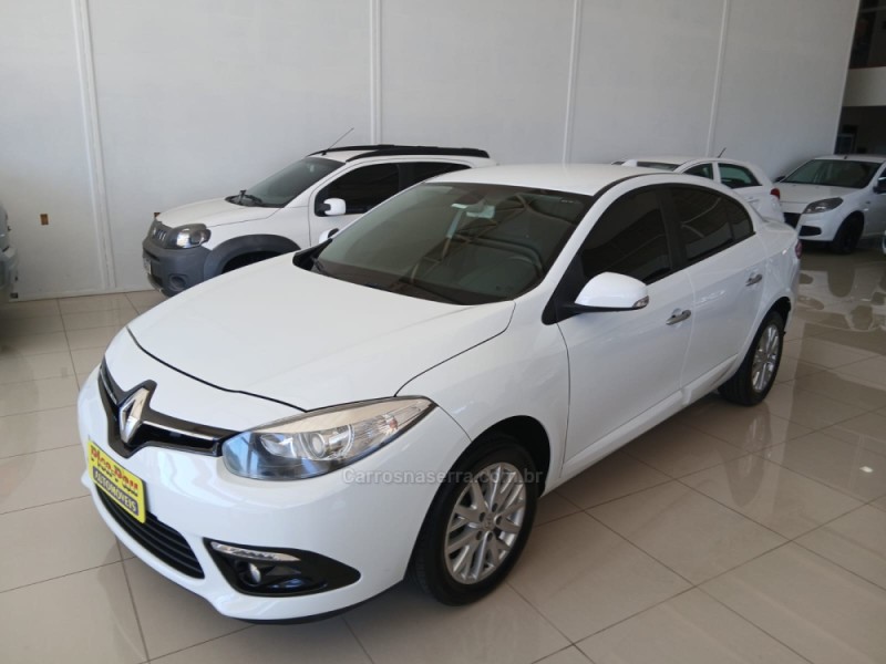 FLUENCE 2.0 DYNAMIQUE 16V FLEX 4P MANUAL - 2015 - NOVA PETRóPOLIS
