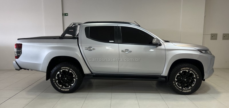 L200 TRITON 2.4 16V TURBO DIESEL SPORT HPE TOP CD 4P 4X4 AUTOMÁTICO - 2023 - BENTO GONçALVES