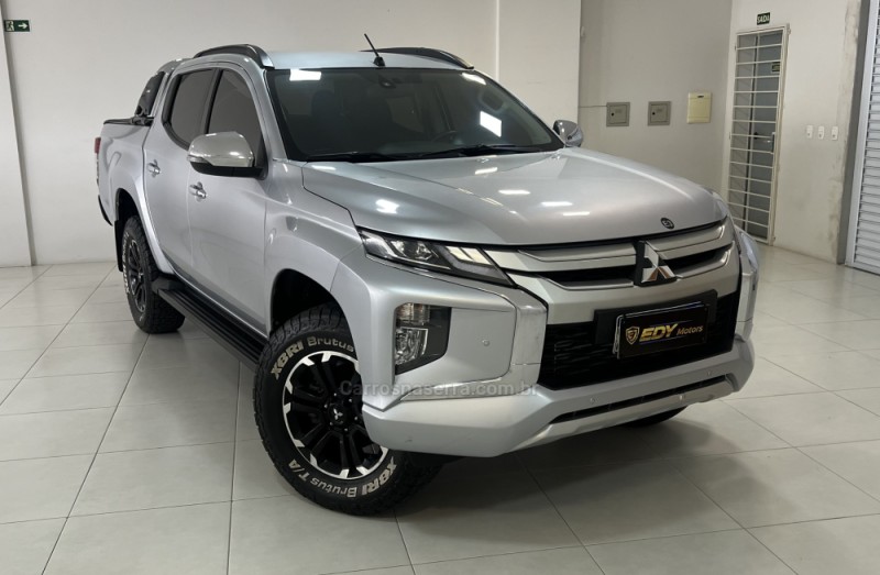 L200 TRITON 2.4 16V TURBO DIESEL SPORT HPE TOP CD 4P 4X4 AUTOMÁTICO - 2023 - BENTO GONçALVES