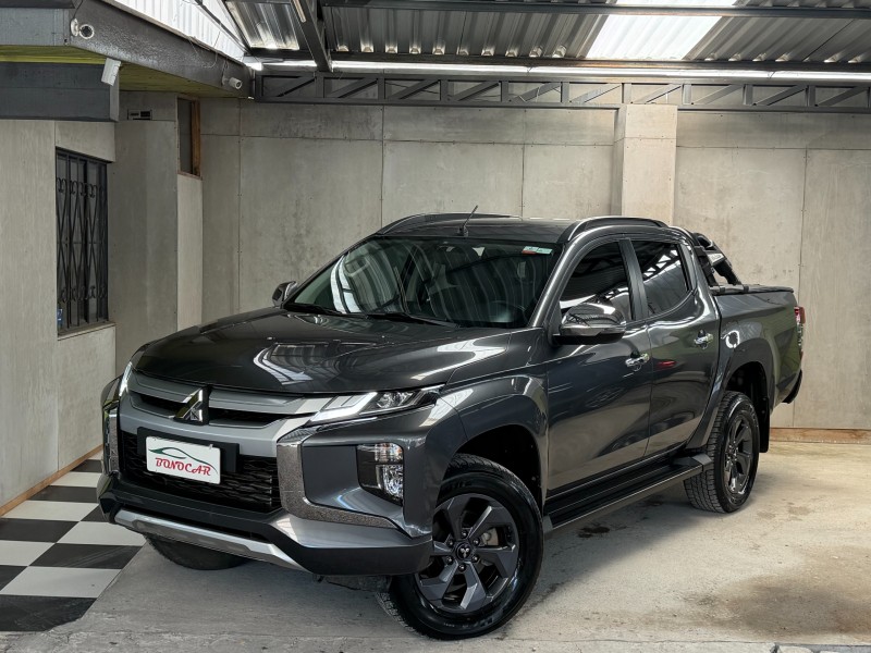 l200 triton 2.4 16v turbo diesel sport hpe cd 4p 4x4 automatico 2025 caxias do sul