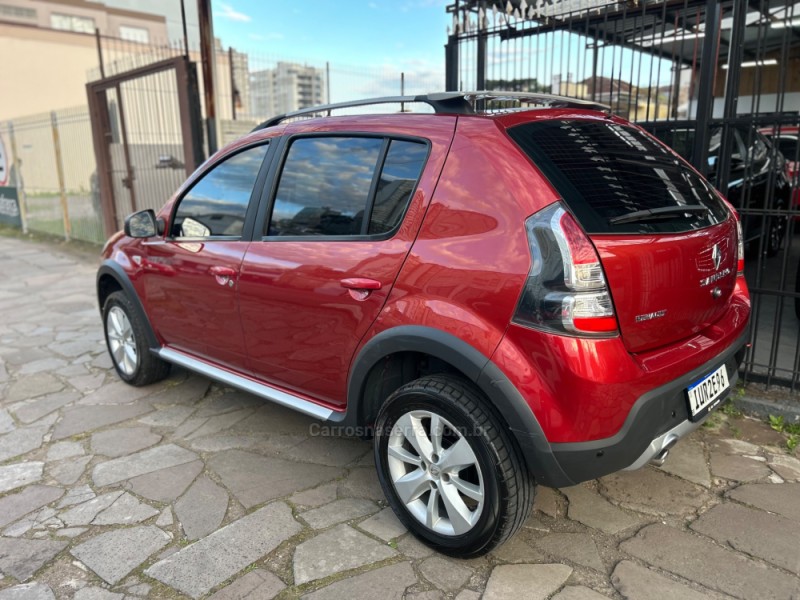 SANDERO 1.6 STEPWAY 8V FLEX 4P MANUAL - 2014 - CAXIAS DO SUL