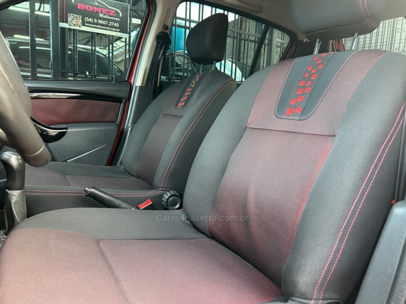 SANDERO 1.6 STEPWAY 8V FLEX 4P MANUAL - 2014 - CAXIAS DO SUL