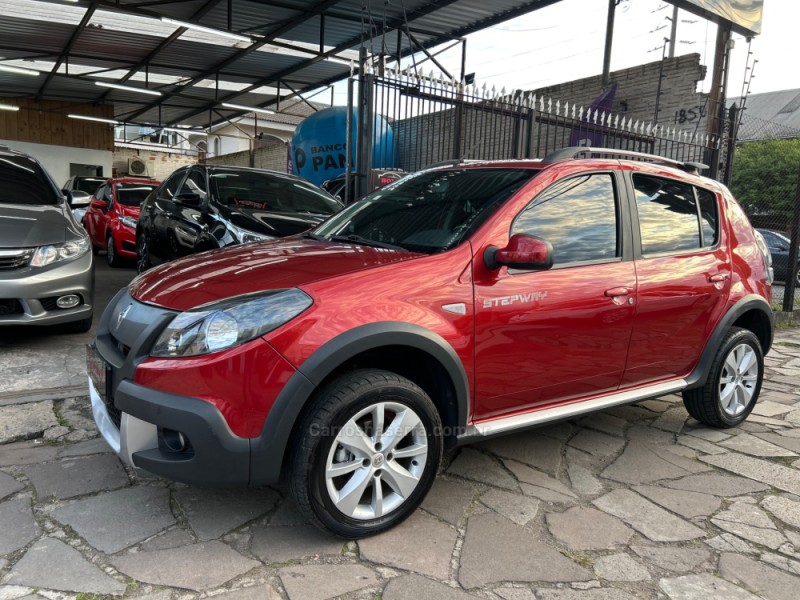 SANDERO 1.6 STEPWAY 8V FLEX 4P MANUAL - 2014 - CAXIAS DO SUL