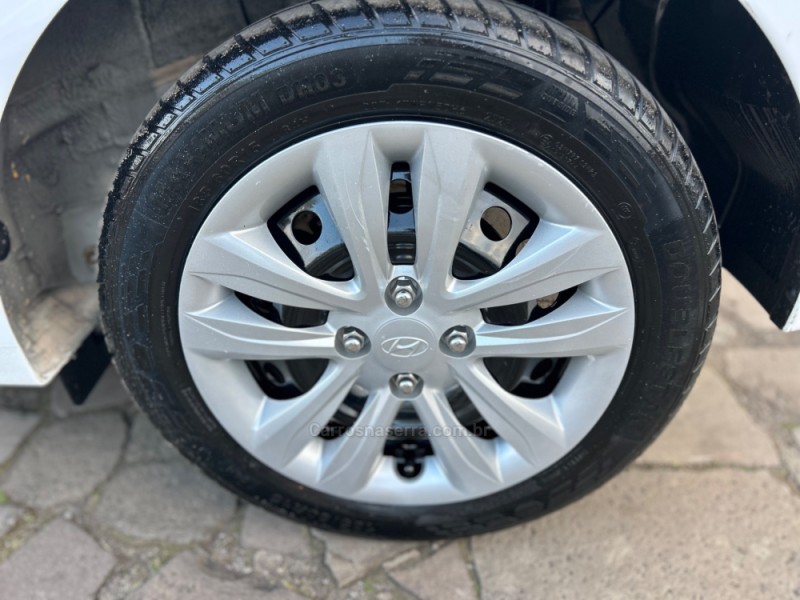 HB20 1.0 COMFORT PLUS 12V FLEX 4P MANUAL - 2016 - CAXIAS DO SUL