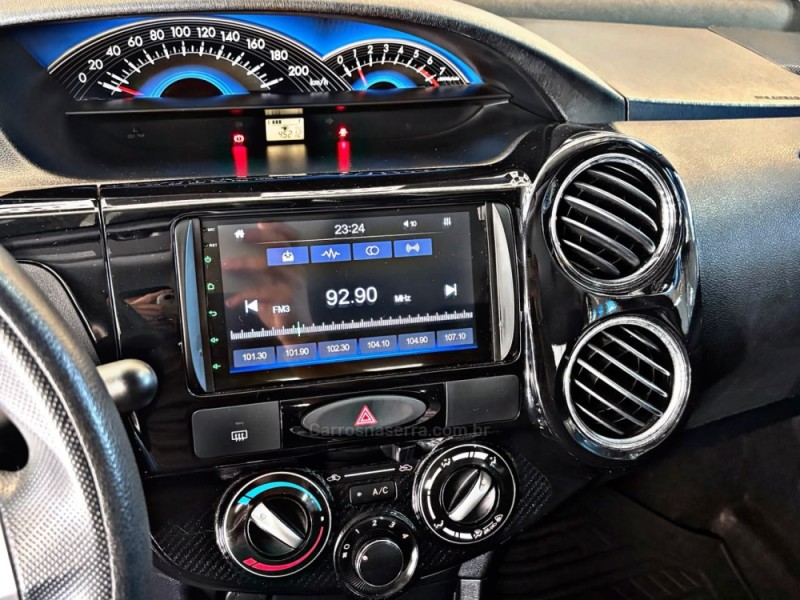 ETIOS 1.5 XS SEDAN 16V FLEX 4P MANUAL - 2014 - NOVO HAMBURGO