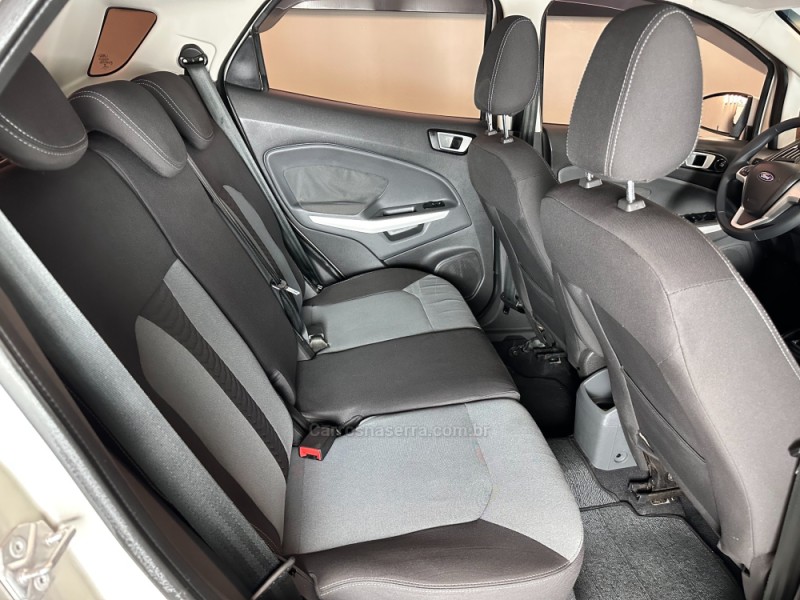 ECOSPORT 1.6 FREESTYLE 16V FLEX 4P MANUAL - 2015 - SAPIRANGA