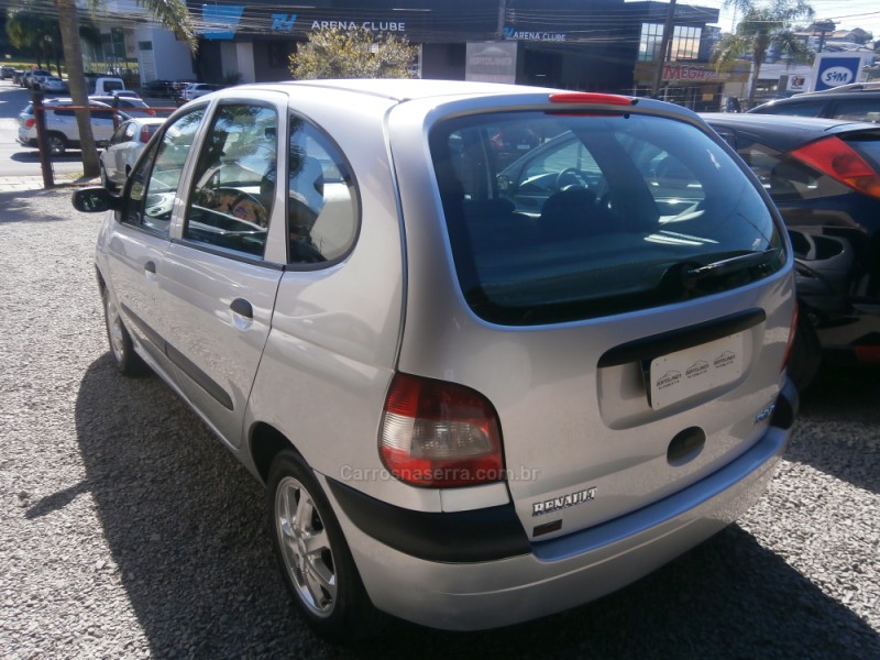 SCÉNIC 1.6 AUTHENTIQUE 16V FLEX 4P MANUAL - 2011 - FARROUPILHA