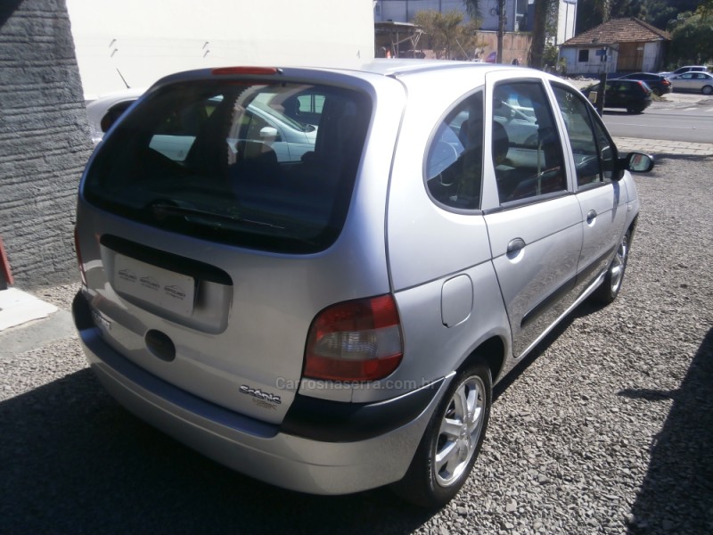 SCÉNIC 1.6 AUTHENTIQUE 16V FLEX 4P MANUAL - 2011 - FARROUPILHA