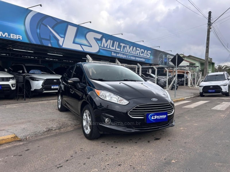 FIESTA 1.6 MPI SEDAN 8V FLEX 4P MANUAL - 2016 - VENâNCIO AIRES