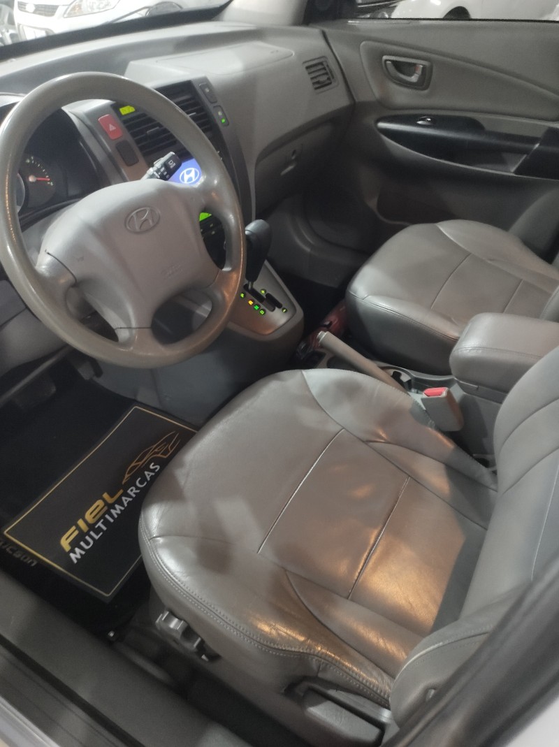 TUCSON 2.0 MPFI GLS 16V 143CV 2WD FLEX 4P AUTOMÁTICO - 2014 - VALE REAL