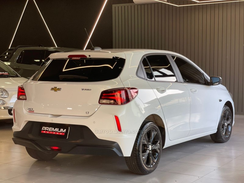 ONIX 1.0 LT 12V FLEX 4P MANUAL - 2020 - DOIS IRMãOS