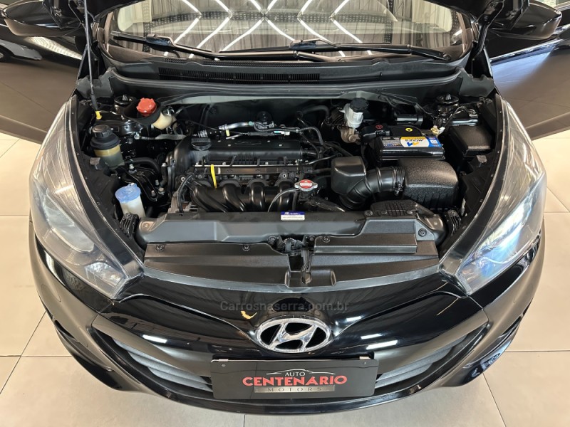 HB20 1.6 COMFORT 16V FLEX 4P MANUAL - 2014 - SAPIRANGA