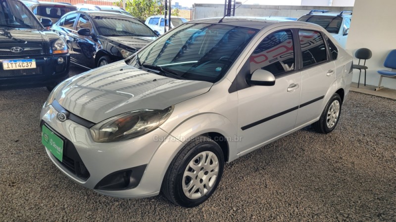 FIESTA 1.6 MPI CLASS SEDAN 8V FLEX 4P MANUAL - 2011 - CAXIAS DO SUL