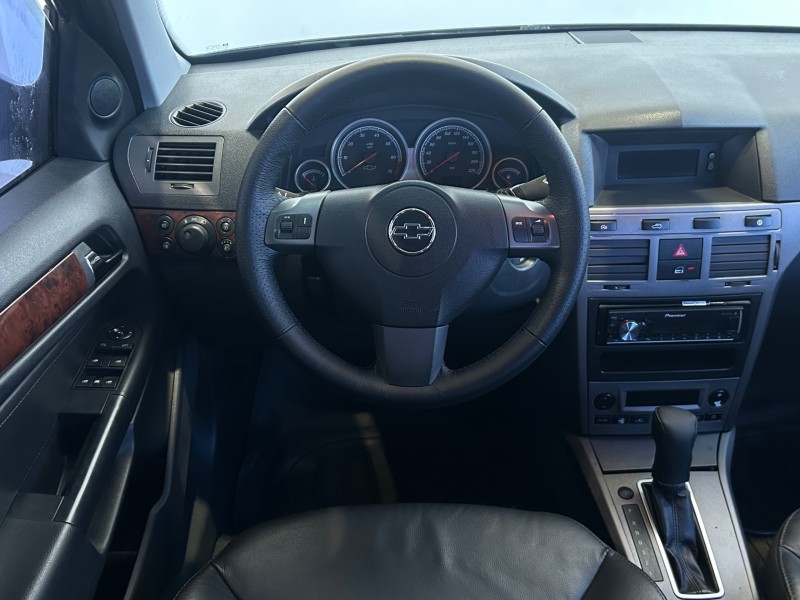 VECTRA 2.0 MPFI ELITE 8V FLEX 4P AUTOMÁTICO - 2009 - CAXIAS DO SUL