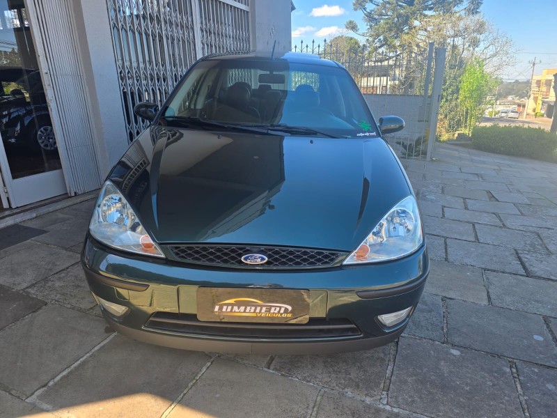 FOCUS 2.0 GHIA SEDAN 16V FLEX 4P MANUAL - 2008 - FARROUPILHA