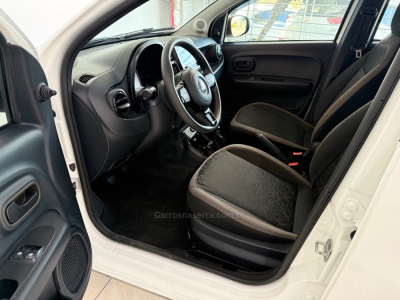 MOBI 1.0 TREKKING 8V FLEX 4P MANUAL - 2025 - BENTO GONçALVES