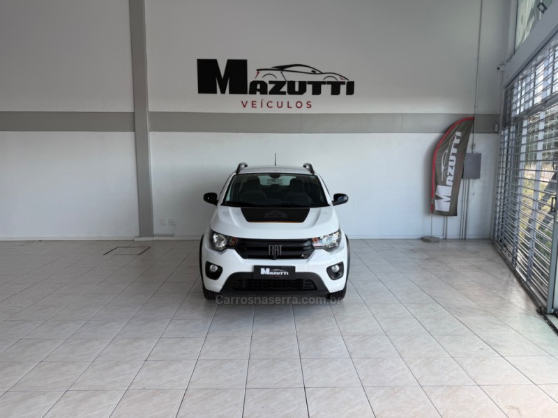 MOBI 1.0 TREKKING 8V FLEX 4P MANUAL - 2025 - BENTO GONçALVES