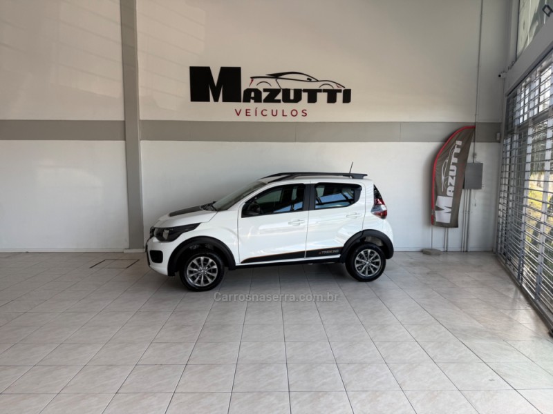 MOBI 1.0 TREKKING 8V FLEX 4P MANUAL - 2025 - BENTO GONçALVES