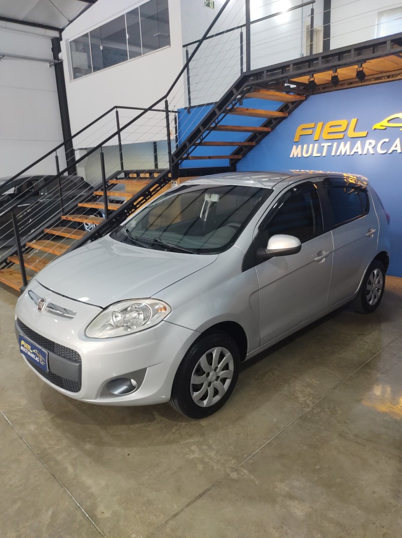 palio 1.0 mpi attractive 8v flex 4p manual 2013 vale real