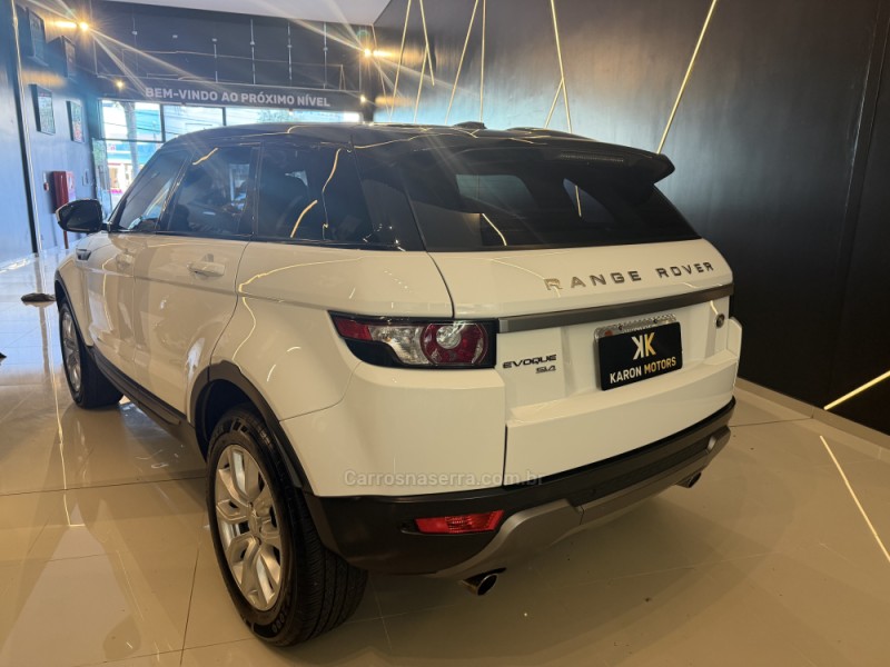 RANGE ROVER EVOQUE 2.0 PURE 4WD 16V GASOLINA 4P AUTOMÁTICO - 2015 - CAXIAS DO SUL