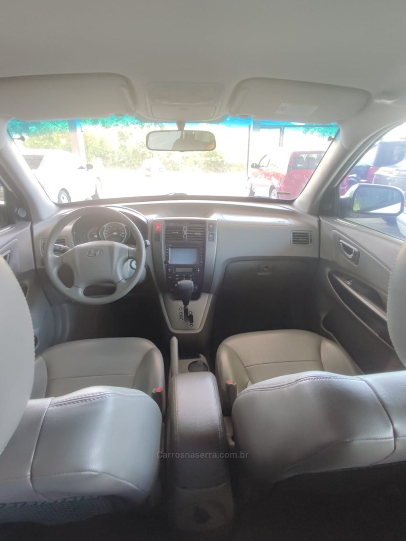 TUCSON 2.0 MPFI GLS 16V 143CV 2WD FLEX 4P AUTOMÁTICO - 2016 - VALE REAL