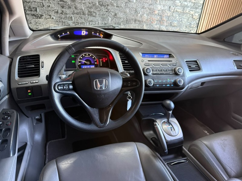 CIVIC 1.8 LXL 16V FLEX 4P AUTOMÁTICO - 2011 - CAXIAS DO SUL