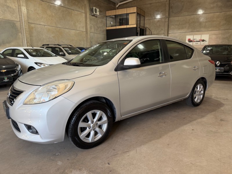 VERSA 1.6 16V FLEX SL 4P MANUAL - 2013 - CAXIAS DO SUL