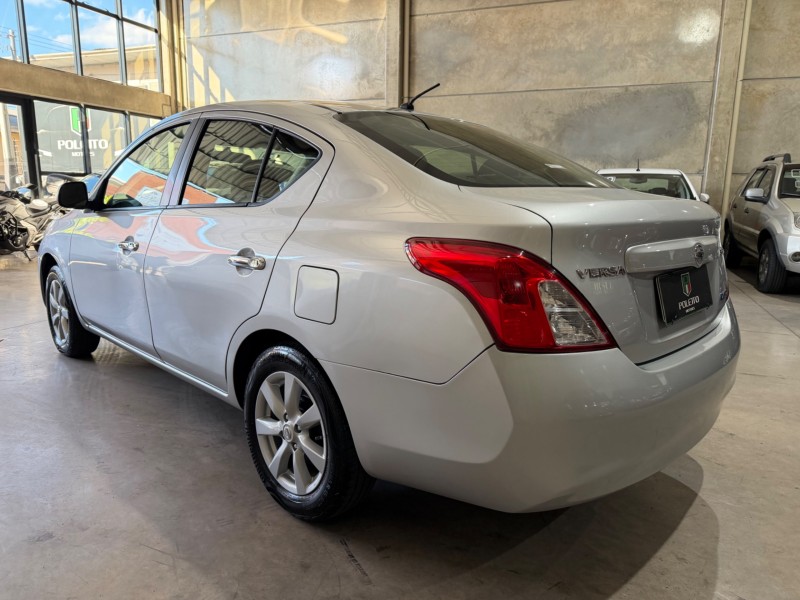 VERSA 1.6 16V FLEX SL 4P MANUAL - 2013 - CAXIAS DO SUL