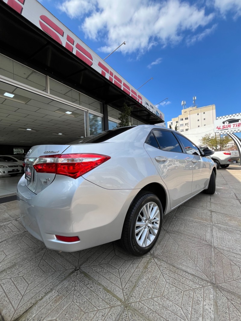 COROLLA 2.0 XEI 16V FLEX 4P AUTOMÁTICO - 2016 - SANANDUVA