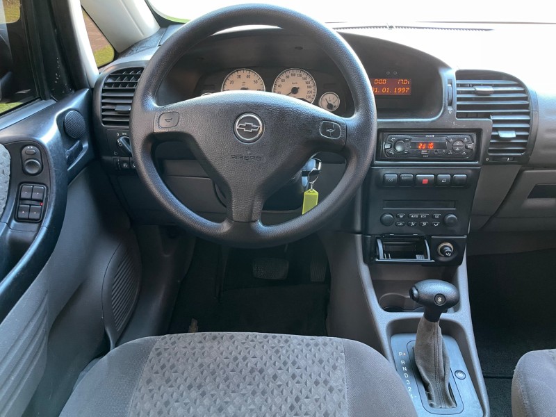 ZAFIRA 2.0 MPFI ELEGANCE 8V FLEX 4P AUTOMÁTICO - 2005 - CAXIAS DO SUL