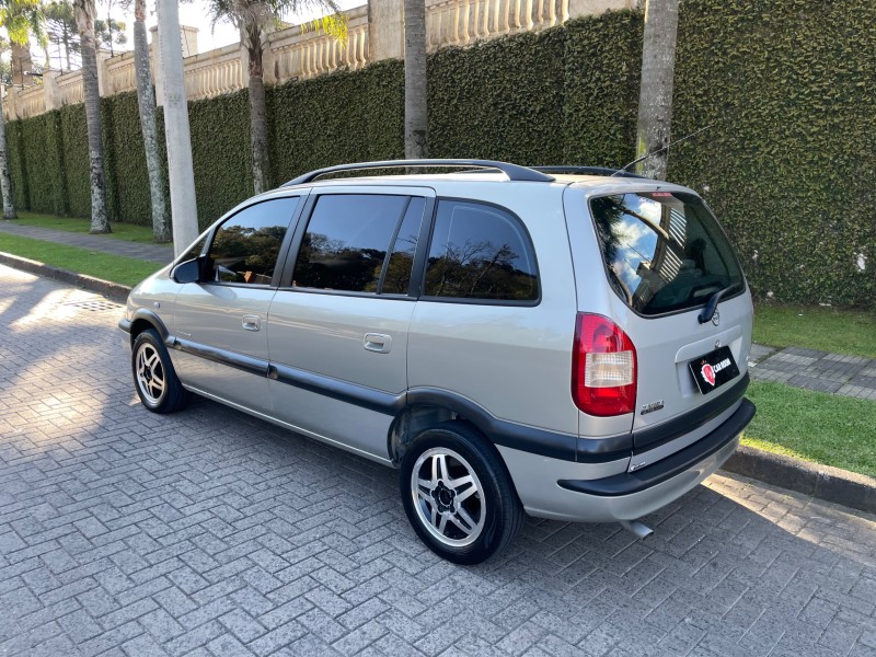 ZAFIRA 2.0 MPFI ELEGANCE 8V FLEX 4P AUTOMÁTICO - 2005 - CAXIAS DO SUL
