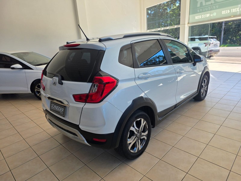 WRV 1.5 16V FLEXONE EXL CVT - 2018 - NOVA PETRóPOLIS