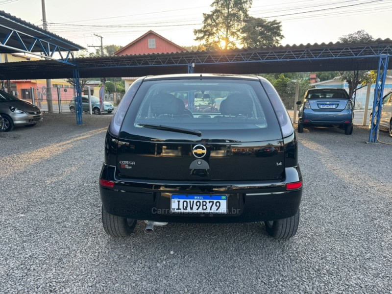 CORSA 1.4 MPFI MAXX 8V FLEX 4P MANUAL - 2011 - IGREJINHA