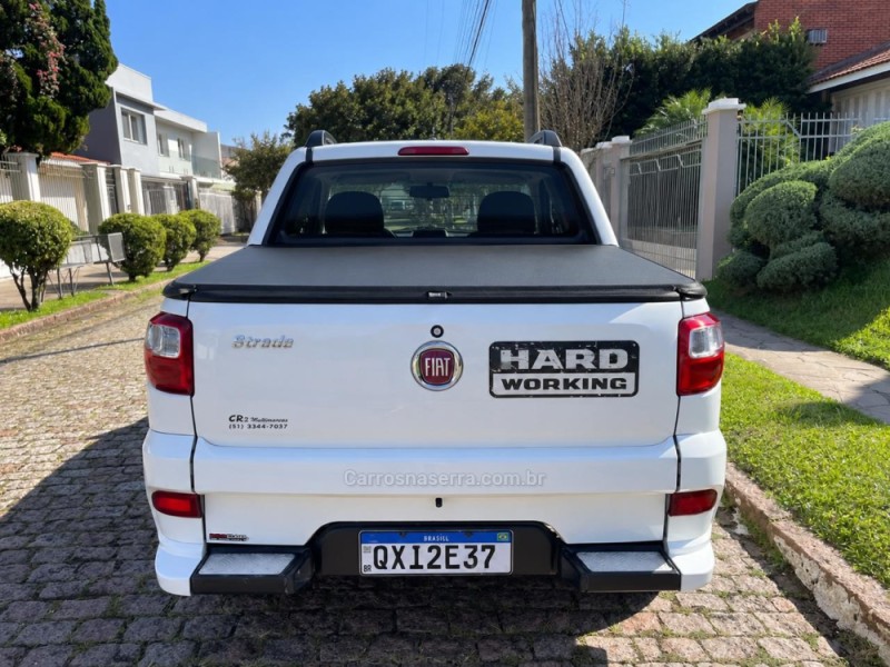 STRADA 1.4 MPI HARD WORKING CE 8V FLEX 2P MANUAL - 2020 - PORTO ALEGRE