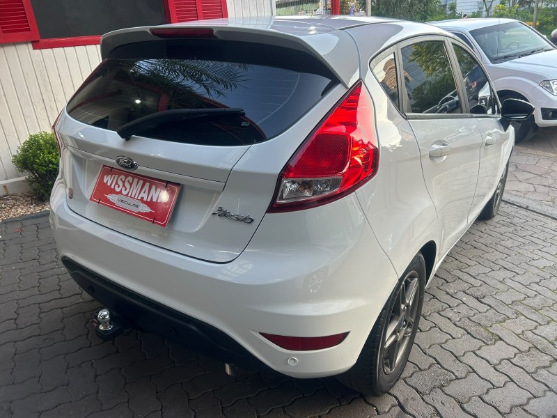 FIESTA 1.6 SEL HATCH 16V FLEX 4P MANUAL - 2019 - TRêS COROAS