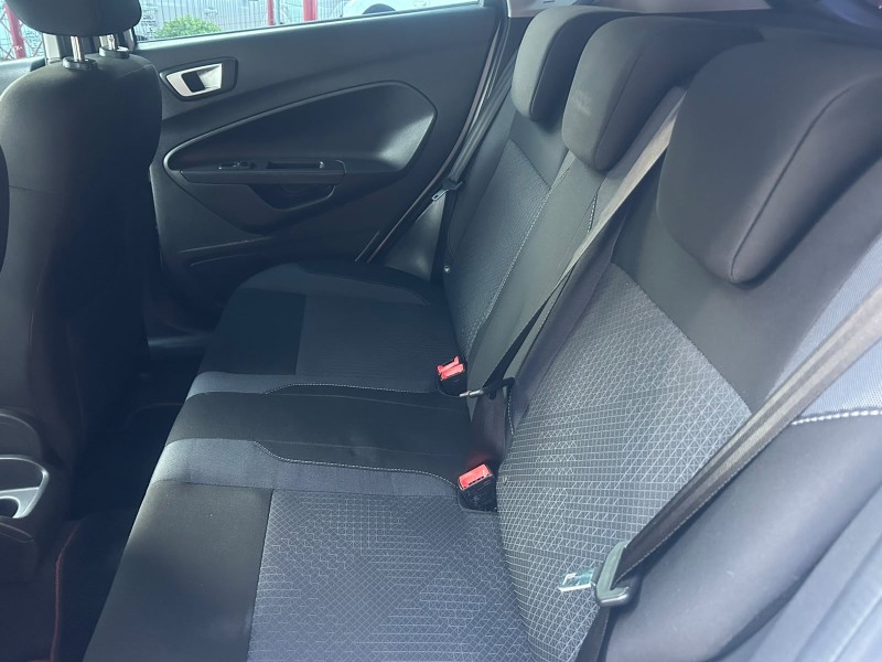 FIESTA 1.6 SEL HATCH 16V FLEX 4P MANUAL - 2019 - TRêS COROAS