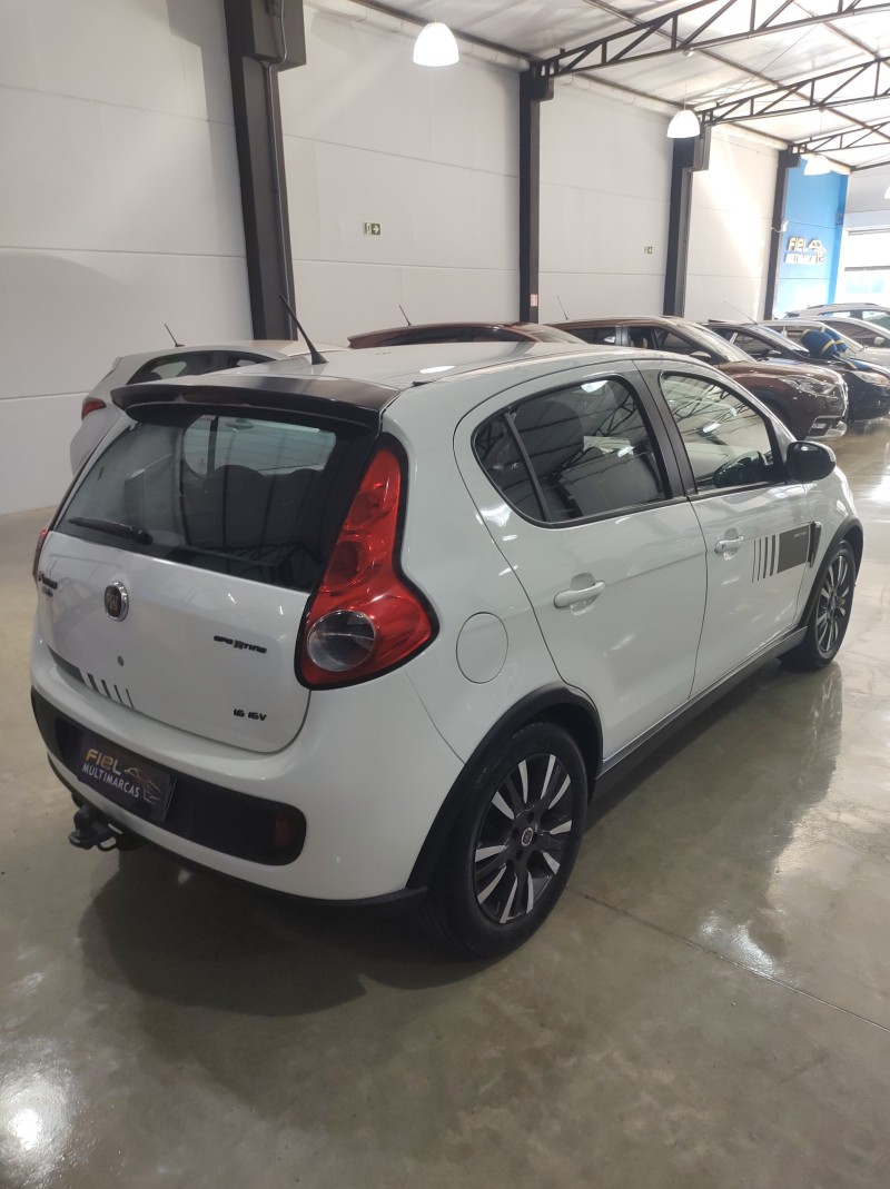PALIO 1.6 MPI SPORTING 16V FLEX 4P MANUAL - 2014 - VALE REAL