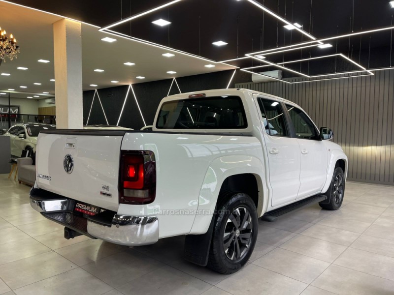 AMAROK 3.0 V6 TDI HIGHLINE CD DIESEL 4MOTION AUTOMÁTICO - 2021 - DOIS IRMãOS