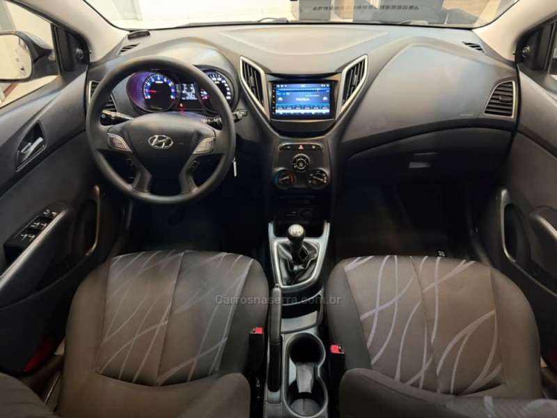 HB20 1.0 COMFORT PLUS 12V FLEX 4P MANUAL - 2015 - BOM RETIRO DO SUL