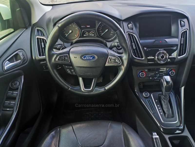 FOCUS 2.0 FC 16V GASOLINA 4P AUTOMÁTICO - 2016 - FARROUPILHA