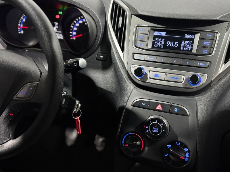 HB20 1.6 COMFORT PLUS 16V FLEX 4P MANUAL - 2016 - CAXIAS DO SUL