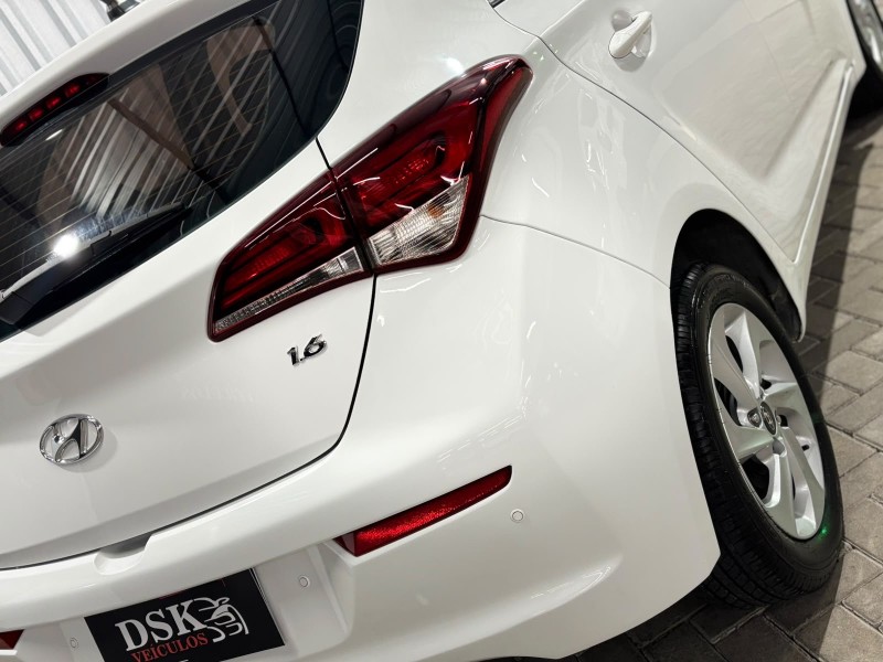 HB20 1.6 COMFORT PLUS 16V FLEX 4P MANUAL - 2016 - CAXIAS DO SUL